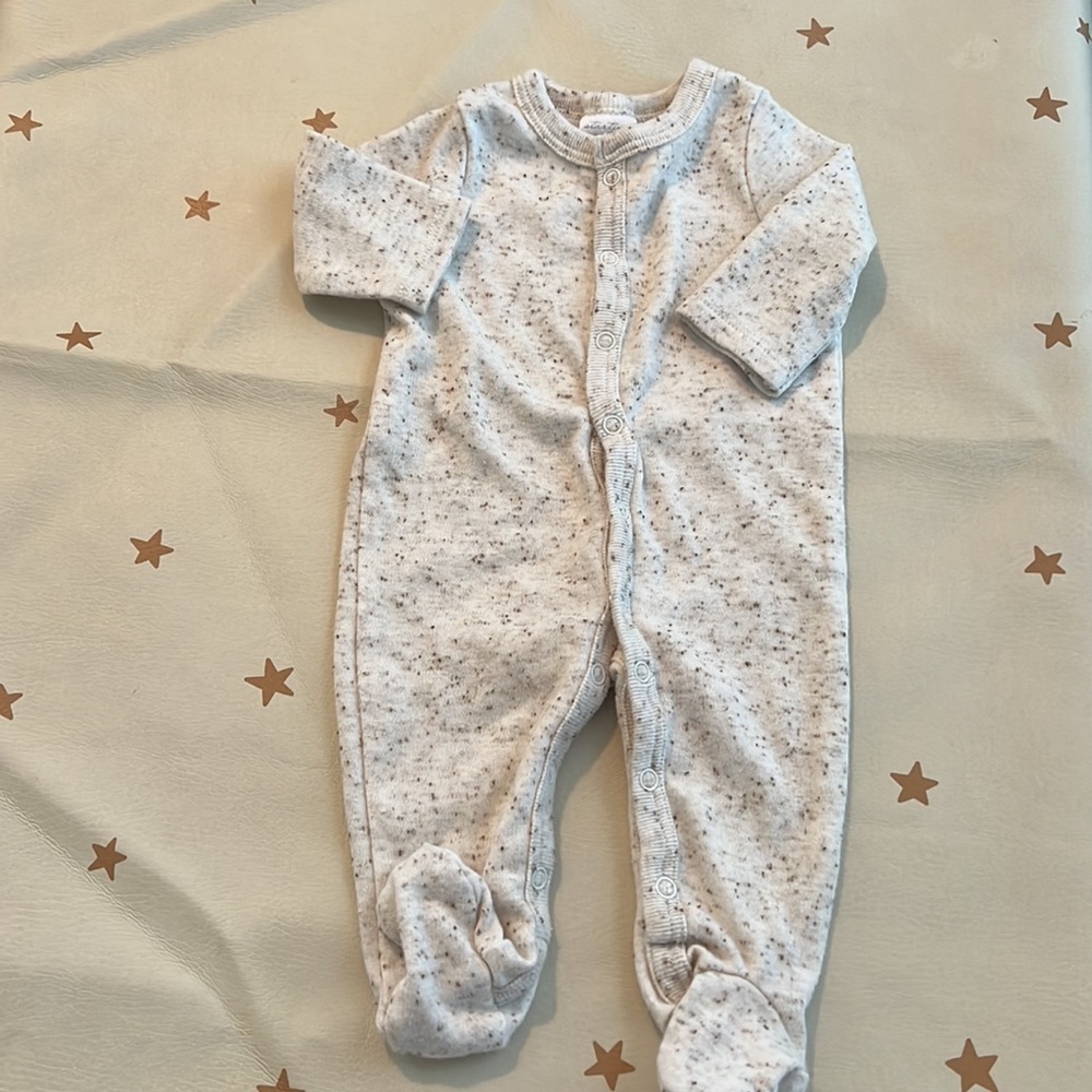 Newborn Bundle - Picture 4 of 5